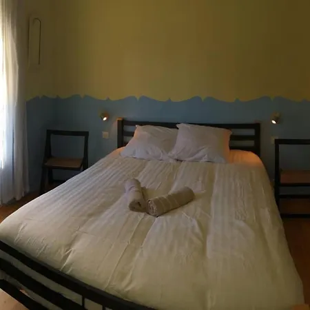 Romantic House - Entrance To The Medieval Castle *