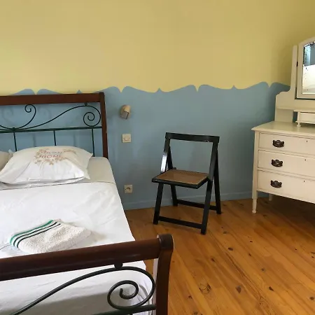 Romantic House - Entrance To The Medieval Castle Carcassonne