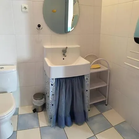 Romantic House - Entrance To The Medieval Castle * Carcassonne